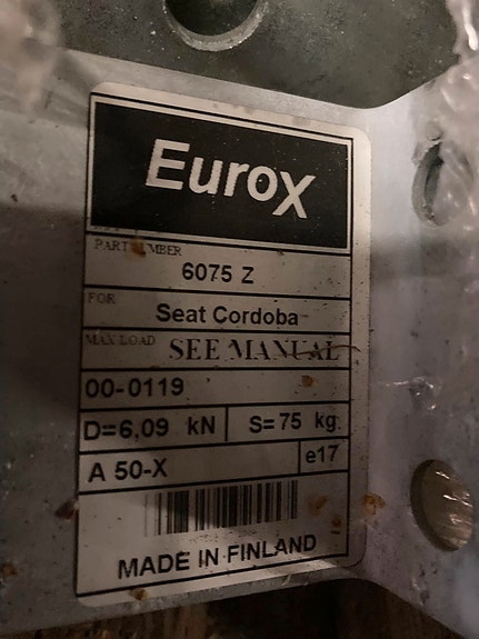 Vetokoukku Seat Cordoba sedan/vario, vm 1999-2002
