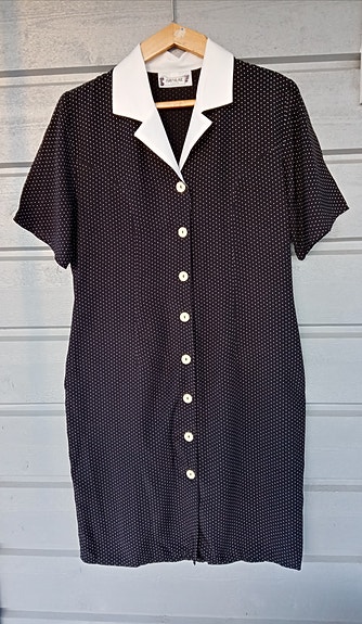 mekko vintage juhlamekko M 40 musta,nouto Vaasa tai toridiili