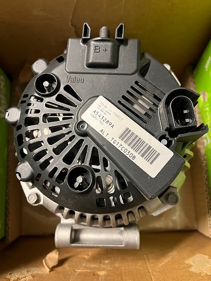 Valeo MB laturi 439546