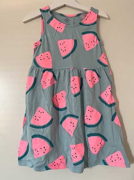 Meloni mekko 5-6 vuotiaille