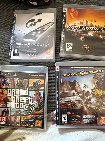 PS3 pelejä