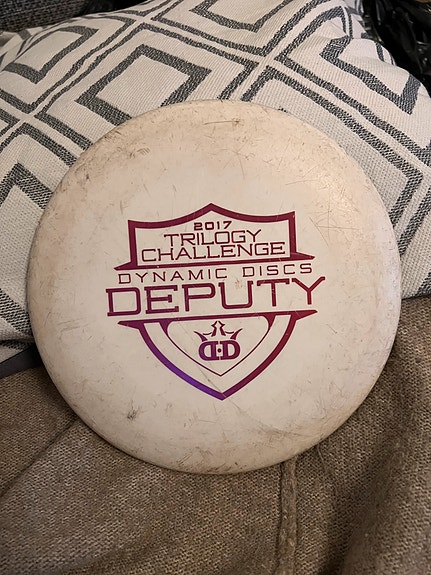 Dynamic discs deputy putter