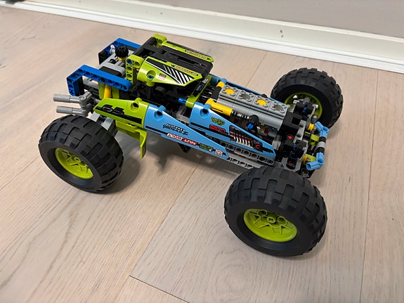 Lego 42037 Formula Off-Roader maastoauto.