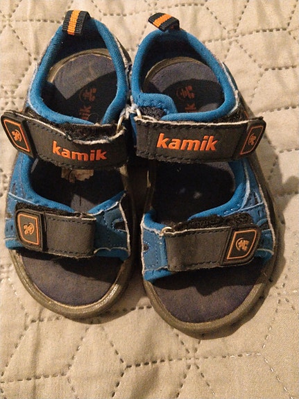 Sandaalit 25