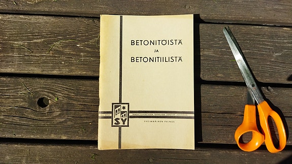 1956: betonitöistä ja betonitiilistä, betoni opas ensimmäinen painos
