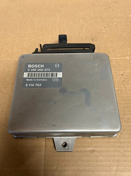 Saab 900 ECU