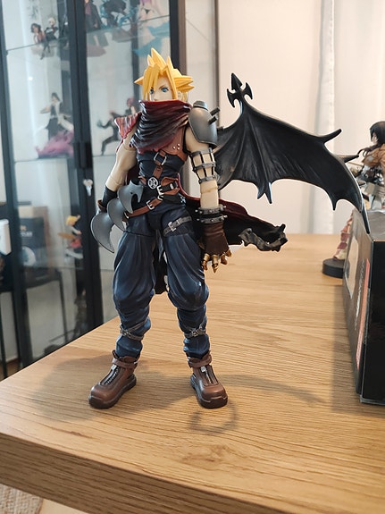 Cloud Kingdom hearts play arts vol.2 figuuri