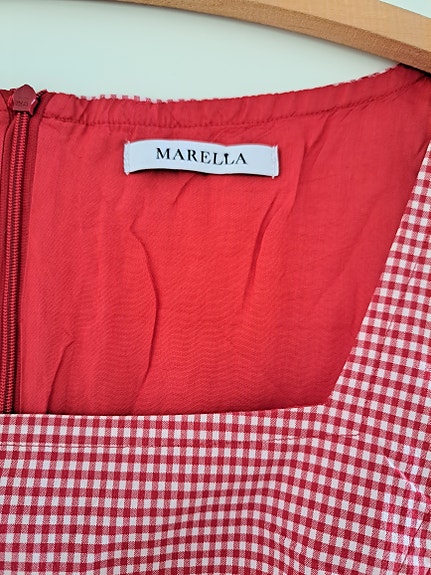 Marella ruudullinen mekko