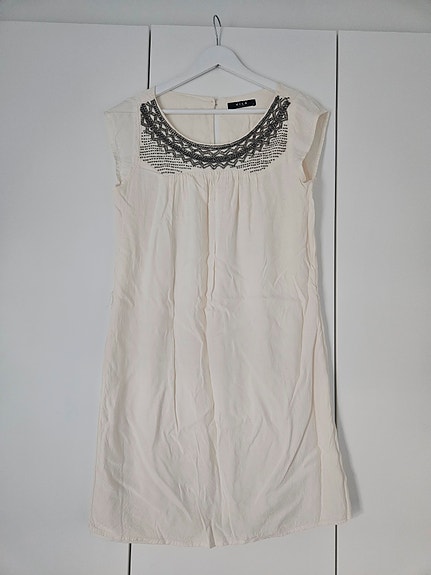Valkoinen lyhyt kesämekko, Vero Moda, koko M