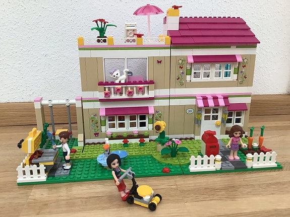 Lego Olivian talo