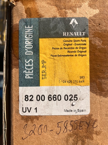 Renault Megane II/III/Laguna III/Clio III 1.4/1.6 Laturi 120A Alkuperäinen 03-