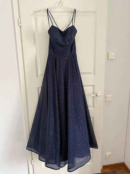 Vanhojentanssimekko 34 (glitter)