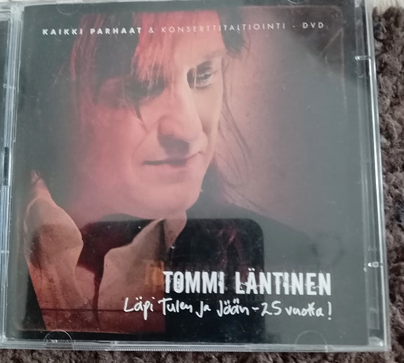 Tommi Läntinen läpi tulen ja jään - 25v CD ja Dvd konsertti ja extra videot