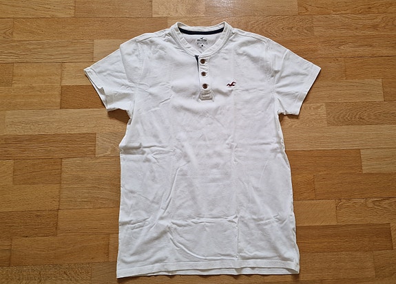 Hollister T-paita koko S
