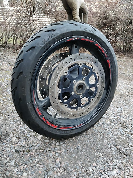 Product image 2 of 3