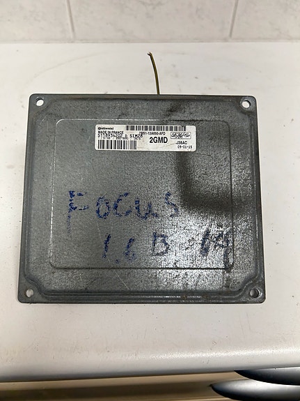 Ford Focus 1.6 bensa ecu