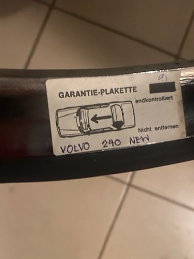 Volvo 240 Kromikaaret