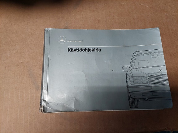 MB 124 käyttöohjekirja farkku