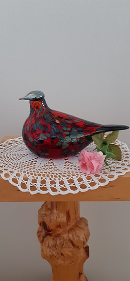 Rubiinilintu, Oiva Toikka, Iittala.
