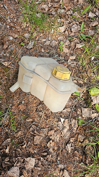 Ford Fiesta 2006-2009 paisuntasäiliö