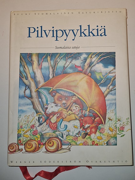 Pilvipyykkiä - Suomalaisia satuja