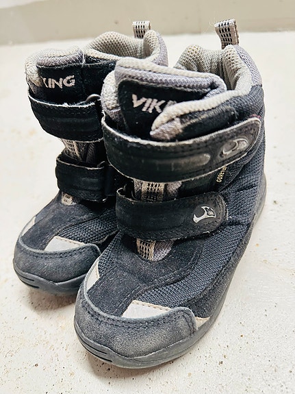 Viking talvikengät koko 27