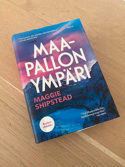 Menestyskirja Maggie Shipstead