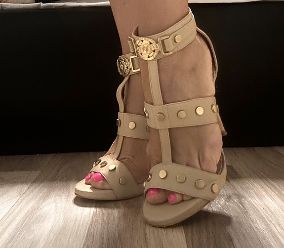 Guess-nahkasandaalit, koko 36 – erinomaisessa kunnossa