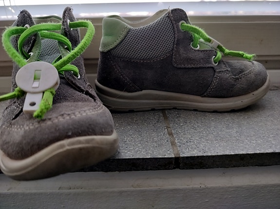 Superfit kengät 26