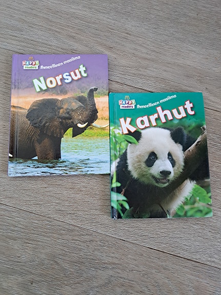 Karhut ja norsut kirjat 2 kpl