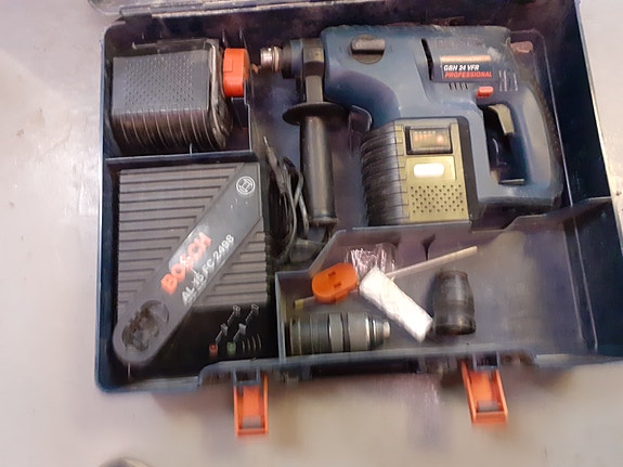 Bosch akkuporakone