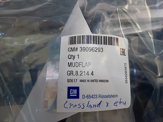 Opel crossland X roiskeläpät