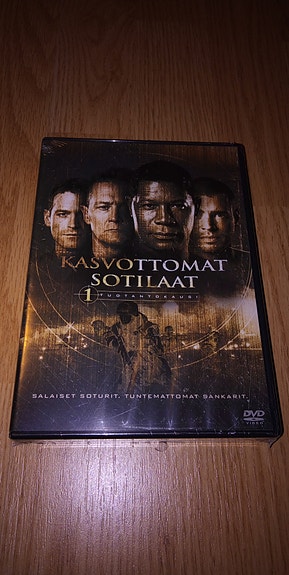 Kasvottomat Sotilaat: 1. Tuotantokausi (Uusi) (Suomijulkaisu) DVD