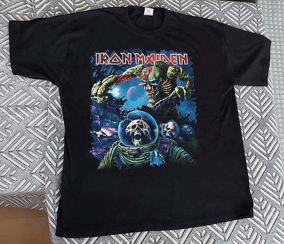 Iron Maiden kiertupaita Final Frontier XL
