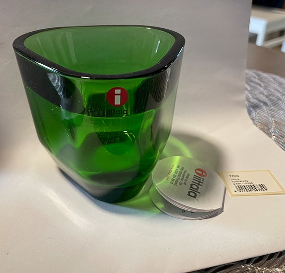 Iittala Tris 2005-2009 vihreä kynttilälyhty käyttämätön