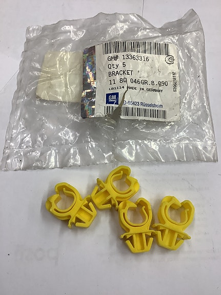 13363316 konepellin tukitankon pidike Opel Astra J,Cascada,Ampera