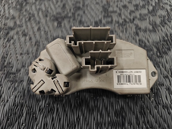 Bmw X5 E70 puhaltimen etuvastus