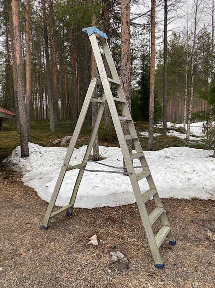 A-tikkaat 5050-09.  Skeppshultstegen. 9 ask. 2,1 m.