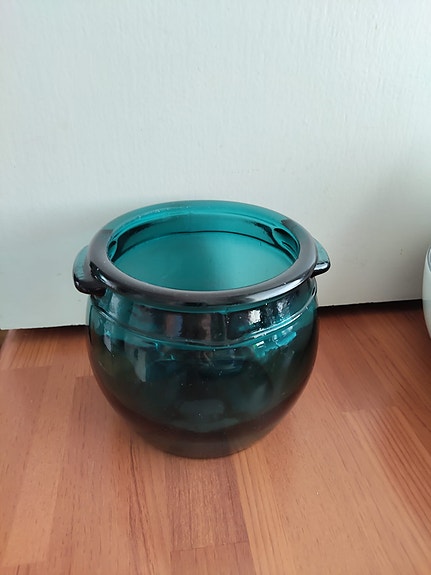Riihimäen lasin voipytty