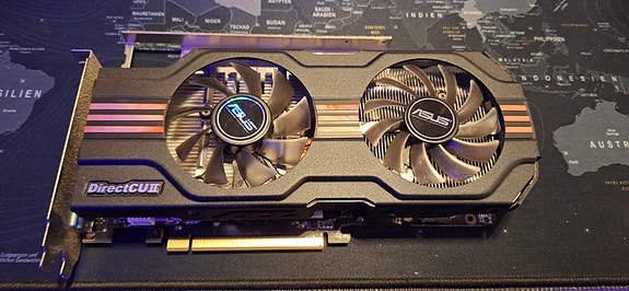 ASUS GeForce GTX 560 Ti DirectCU II 1Gb