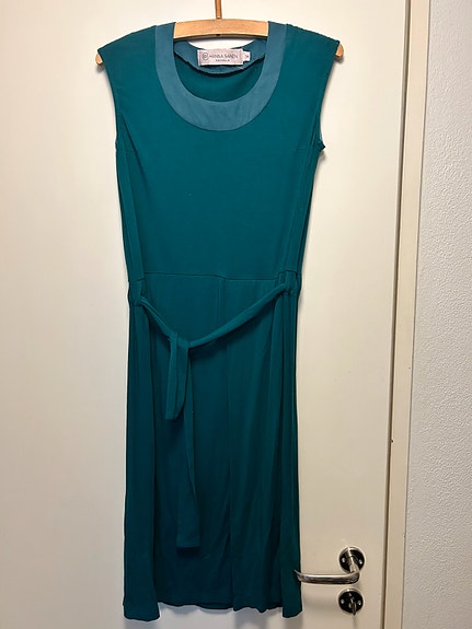 Hanna Saren Seppälä mekko