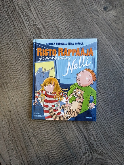 Sinikka ja Tiina Nopola: Risto Räppääjä ja nukkavieru Nelli