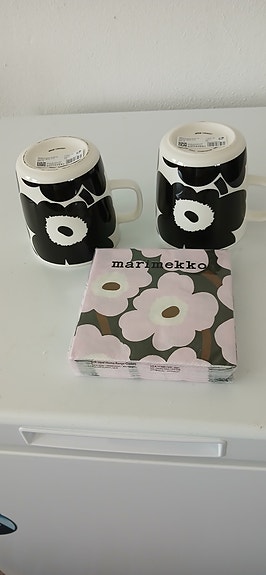 Marimekko mukit