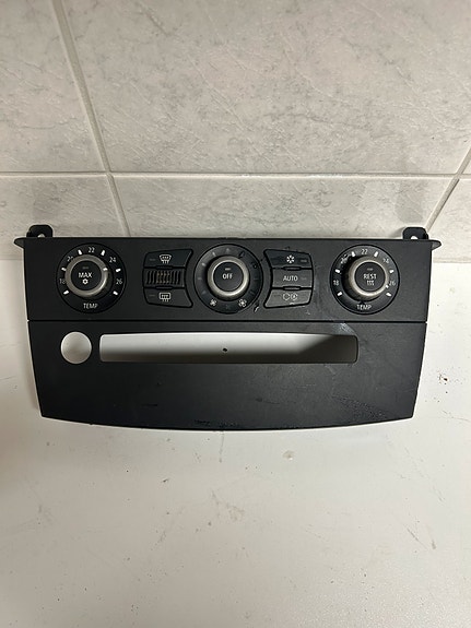 BMW E60/61 lämmönsäätöpaneeli