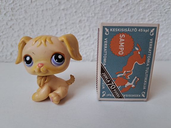 Littlest Pet Shop LPS Kultainen noutaja #268