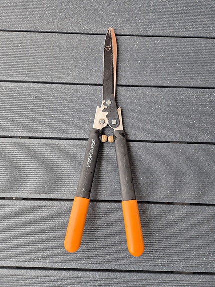 Fiskars Power Gear oksasakset