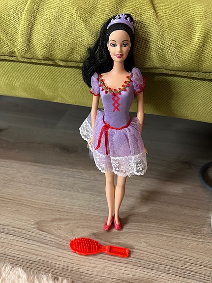 Barbie Snow White ballerina 2004
