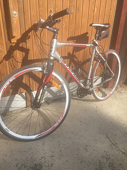 Cannondale maantiepyörä 52 cm miehille