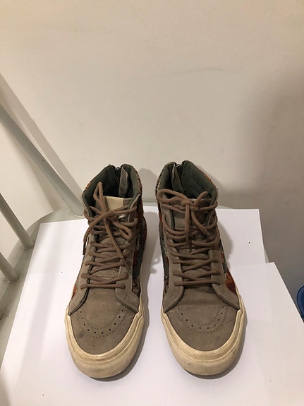 Myydään VANS Merkkiset Kengät Sopii Niin Naisille Kuin Pojille KoKo: 38
