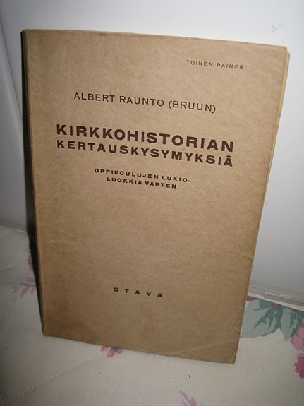 Raunto Albert (Bruun): Kirkkohistorian kertauskysymyksiä
